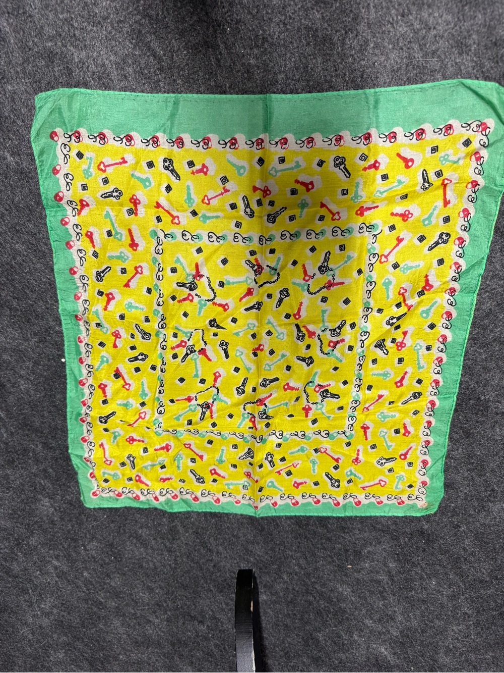 VTG key print silk scarf/neckerchief